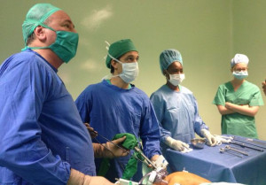 Medicos de Africa Avanza operando en Sal