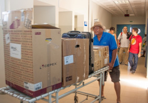 Voluntarios de la 20ª MSCV en el Hospital de Sal