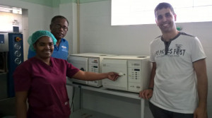 Equipos de esterilización donados por africa avanza